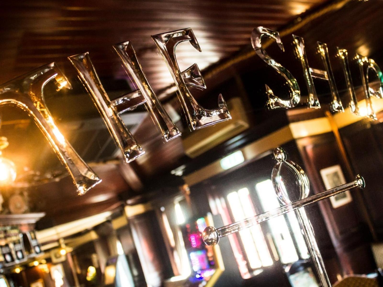 The Ship Hotel Chelmsford Exterior photo